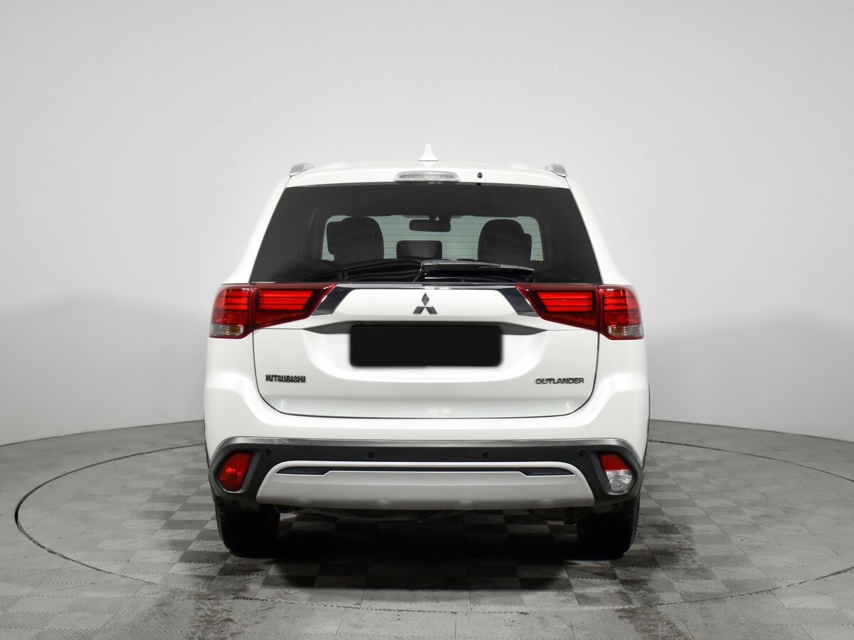 Mitsubishi Outlander 2019 года с пробегом. Фото: #4
