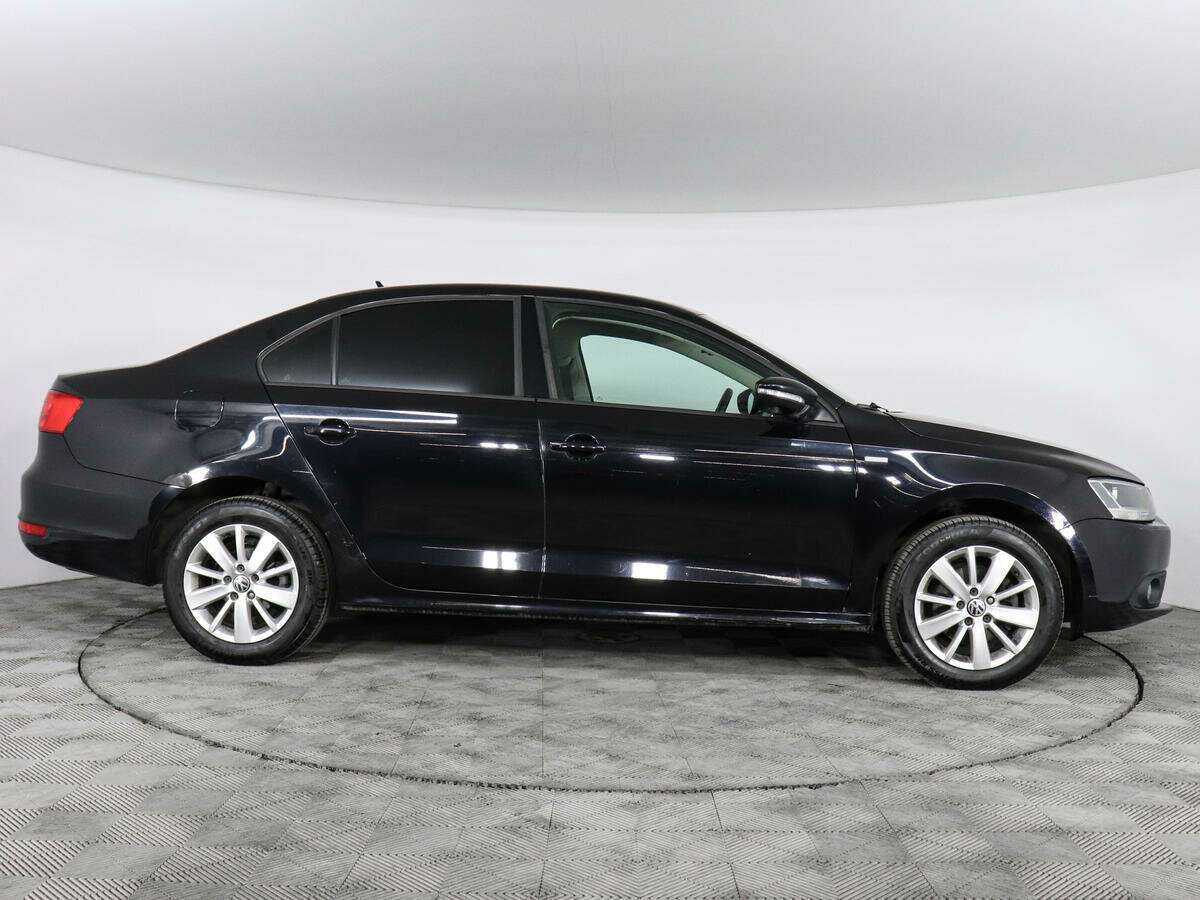 Volkswagen Jetta 2013 года с пробегом. Фото: #3