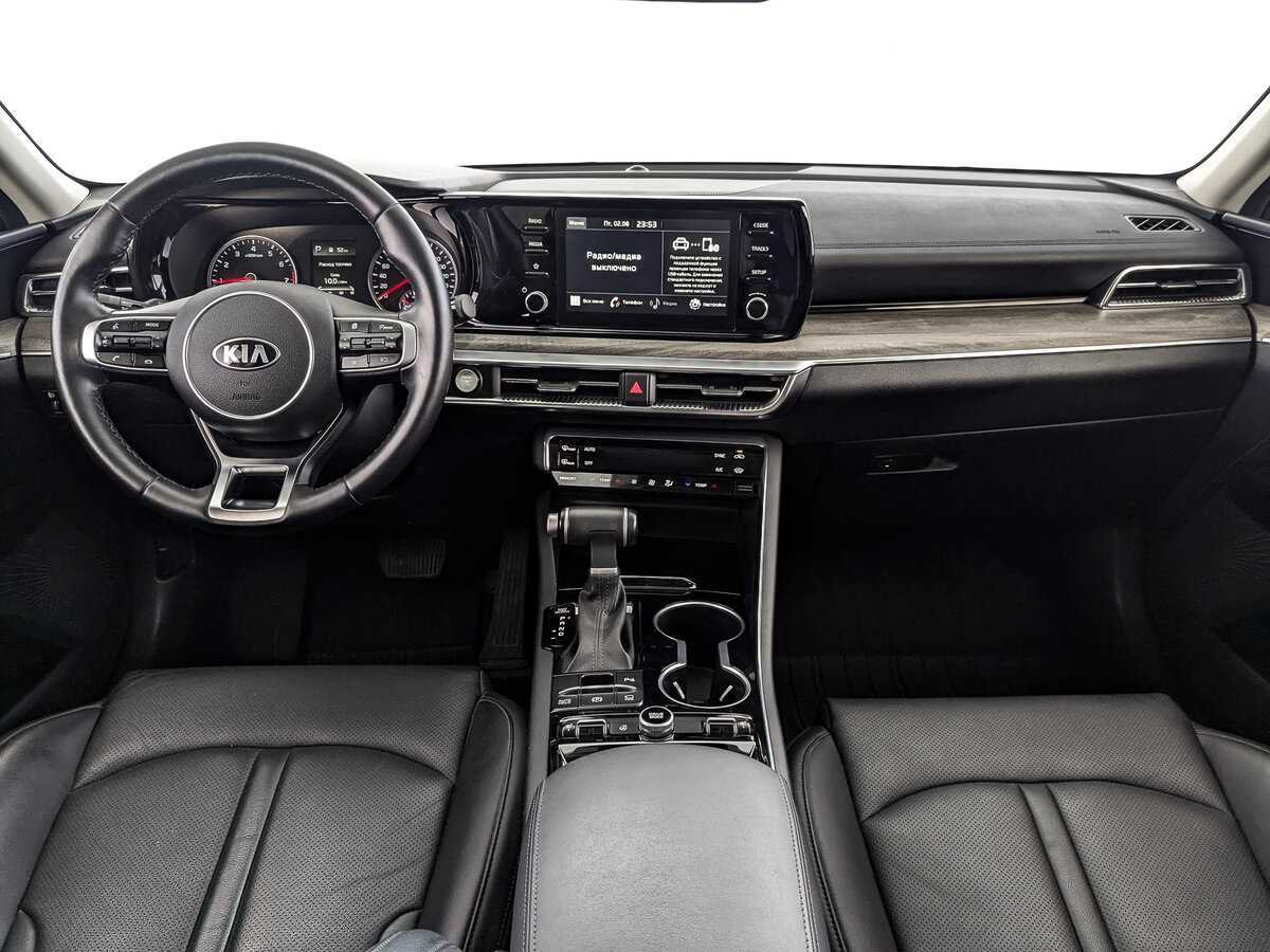 Kia K5 2021 года с пробегом. Фото: #9