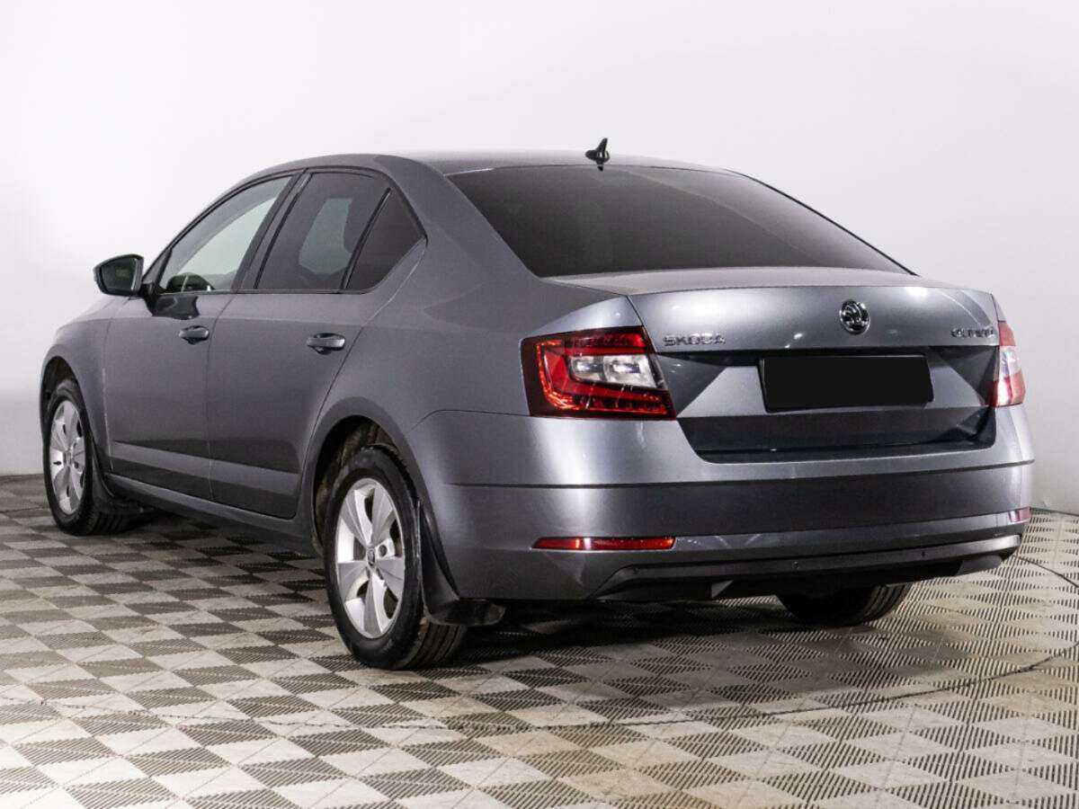 Skoda Octavia 2018 года с пробегом. Фото: #6