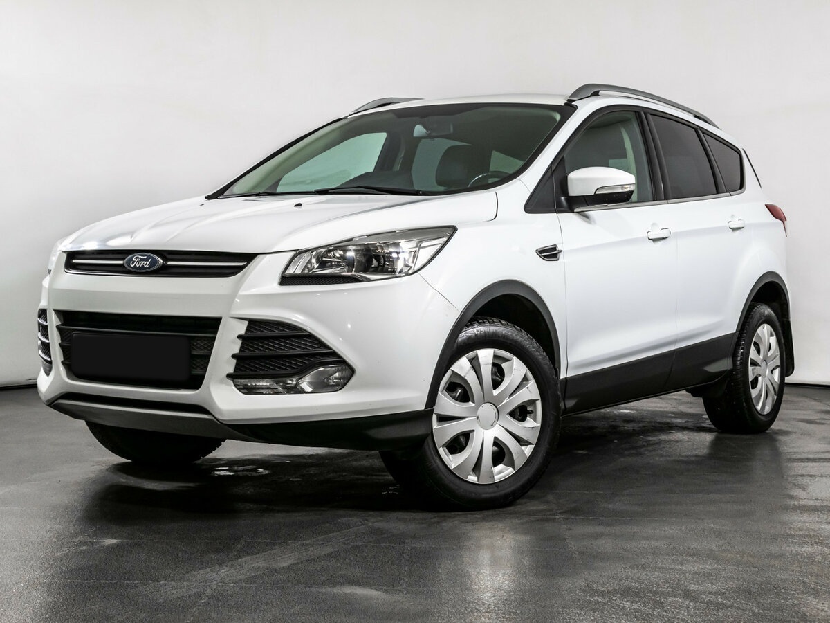 Ford Kuga 2015 года с пробегом. Посмотреть фото