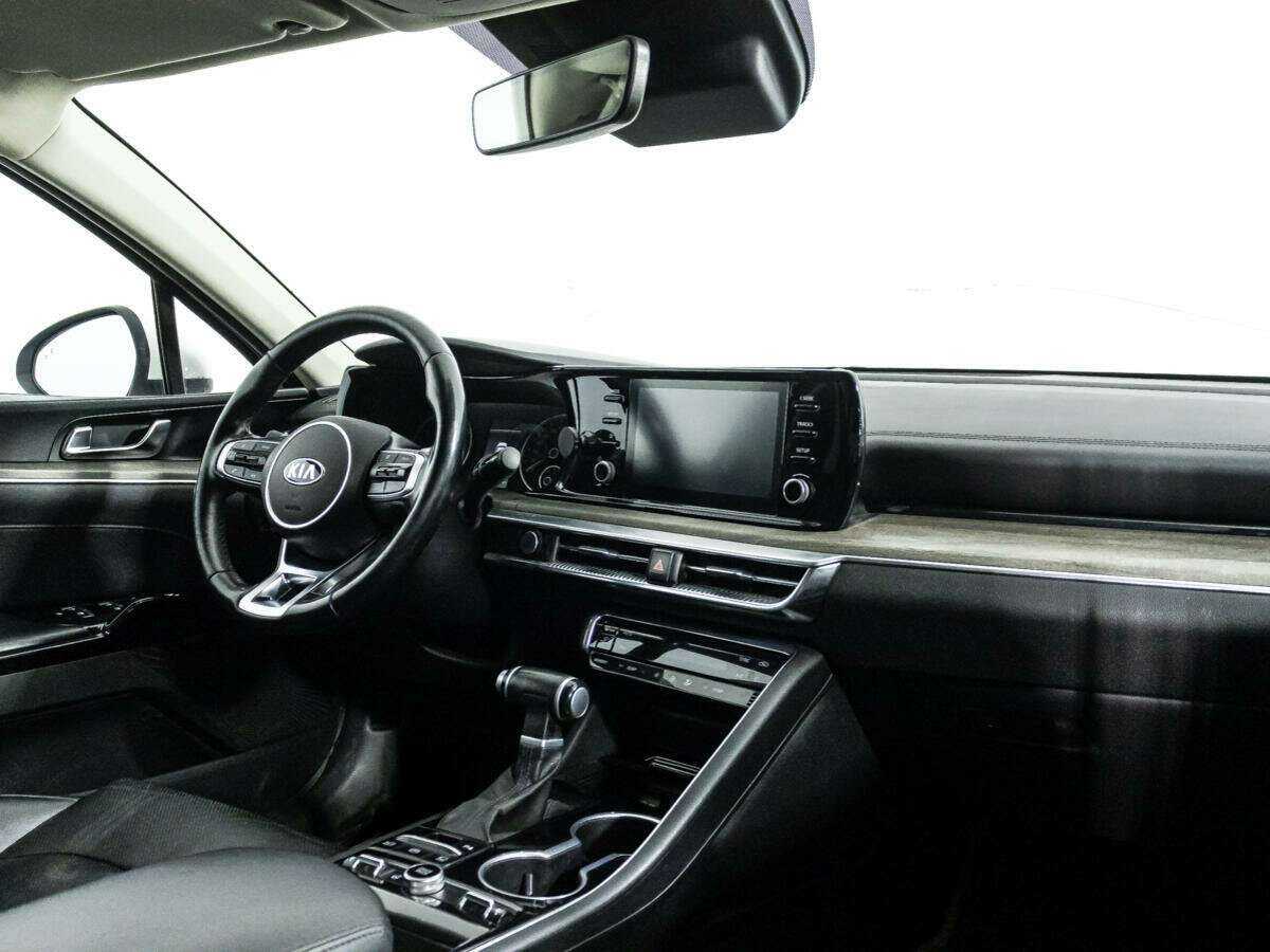 Kia K5 2020 года с пробегом. Фото: #8