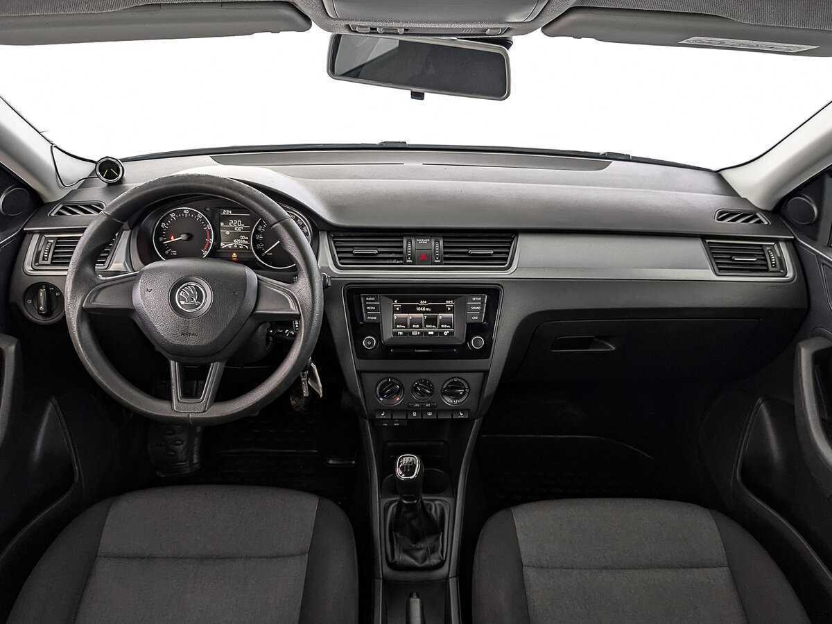 Skoda Rapid 2017 года с пробегом. Фото: #11