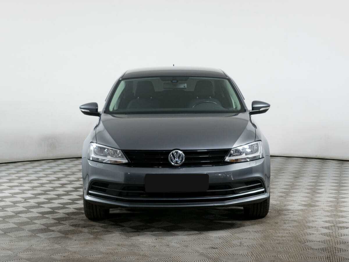 Volkswagen Jetta 2016 года с пробегом. Фото: #1