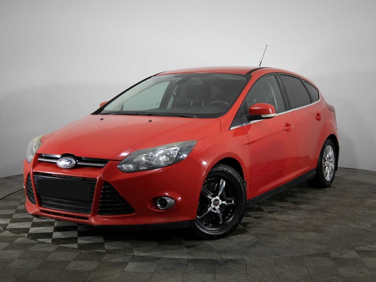 Ford Focus 2012 года с пробегом. Посмотреть фото