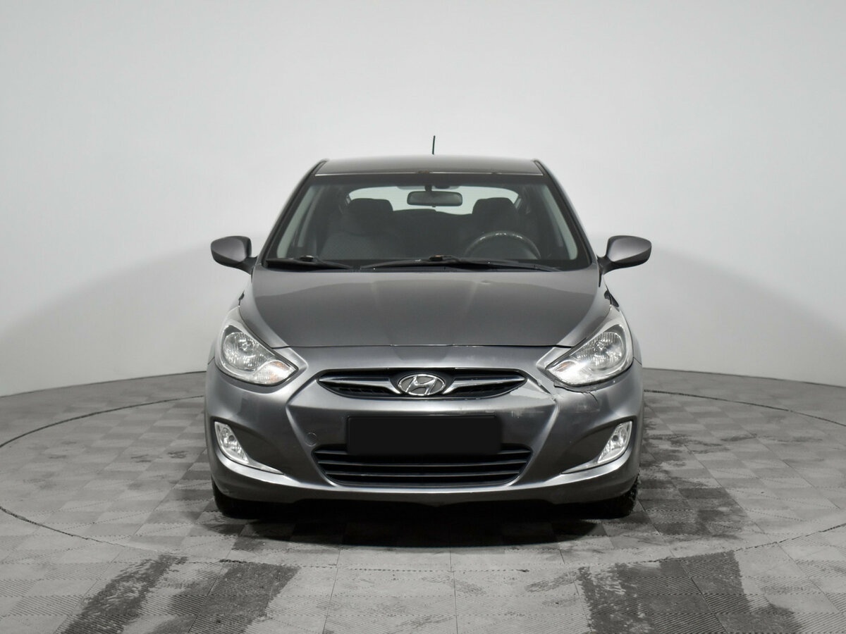 Hyundai Solaris 2012 года с пробегом. Фото: #1