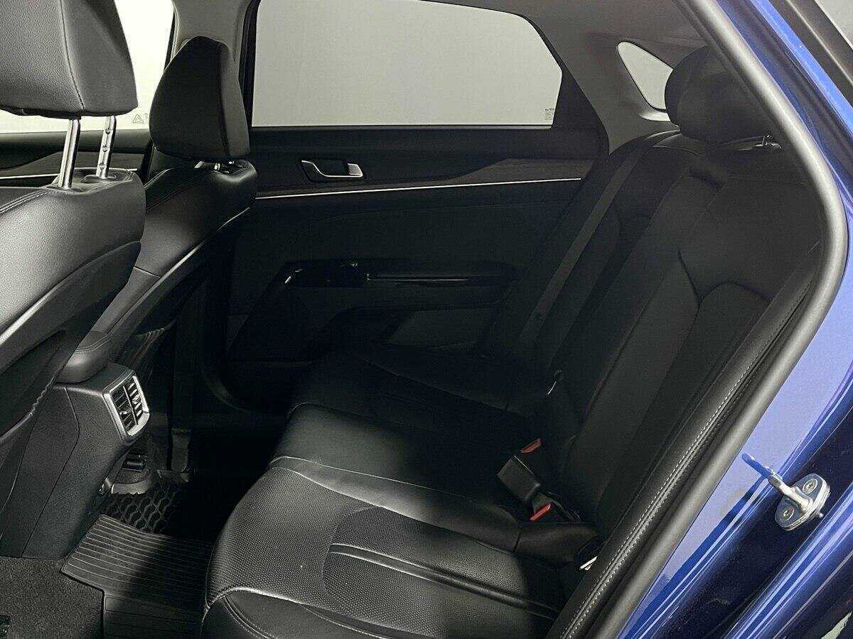 Kia K5 2021 года с пробегом. Фото: #7