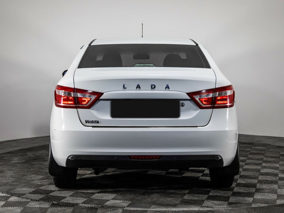 Lada (ВАЗ) Vesta 2016 года с пробегом. Фото: #4