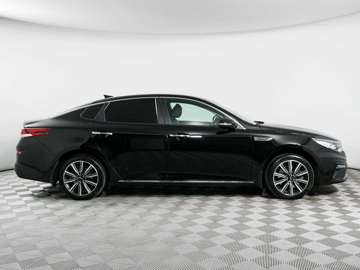 Kia Optima 2018 года с пробегом. Фото: #3