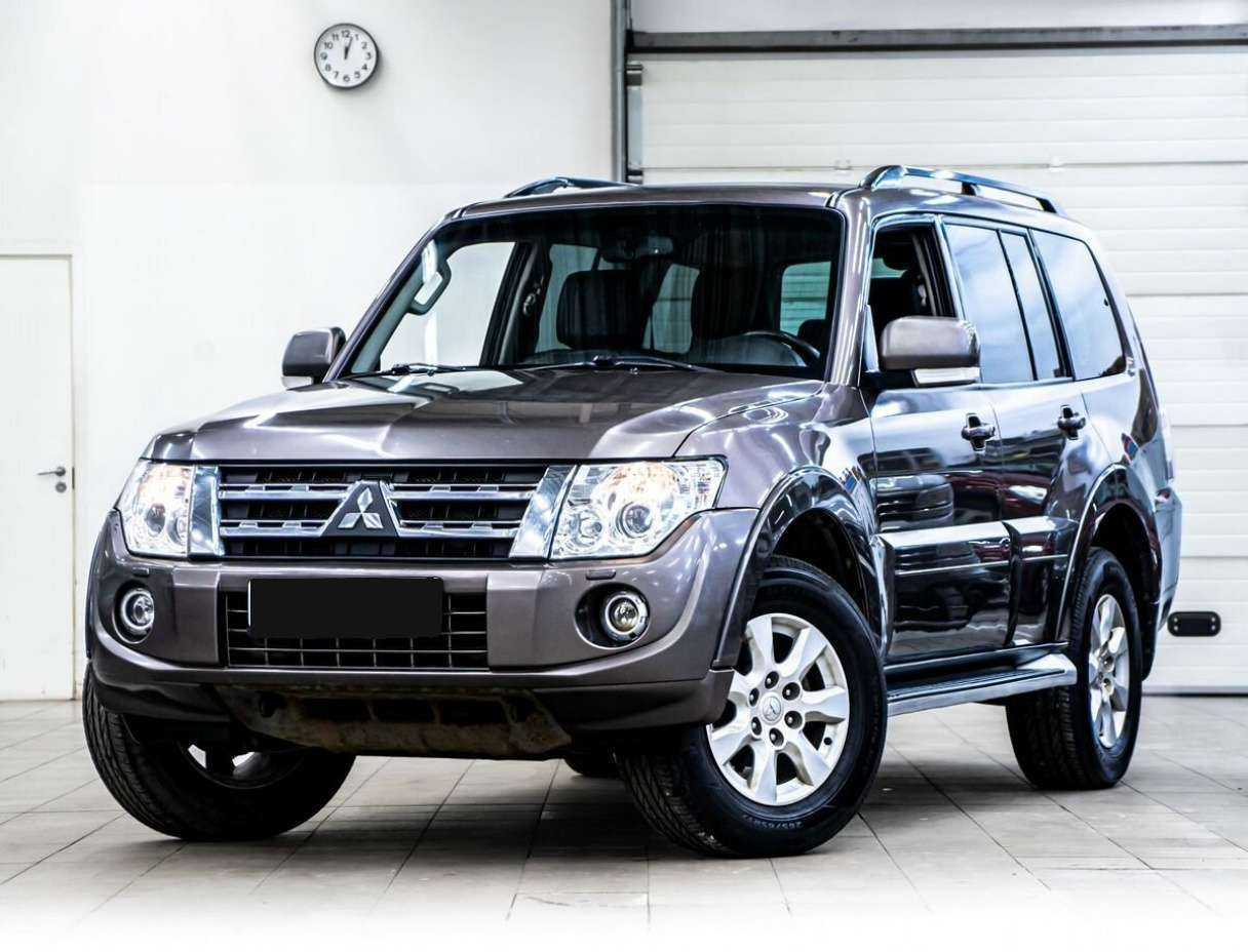 Mitsubishi Pajero 2012 года с пробегом. Фото: #0