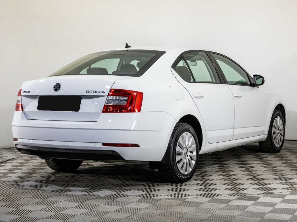 Skoda Octavia 2019 года с пробегом. Фото: #4