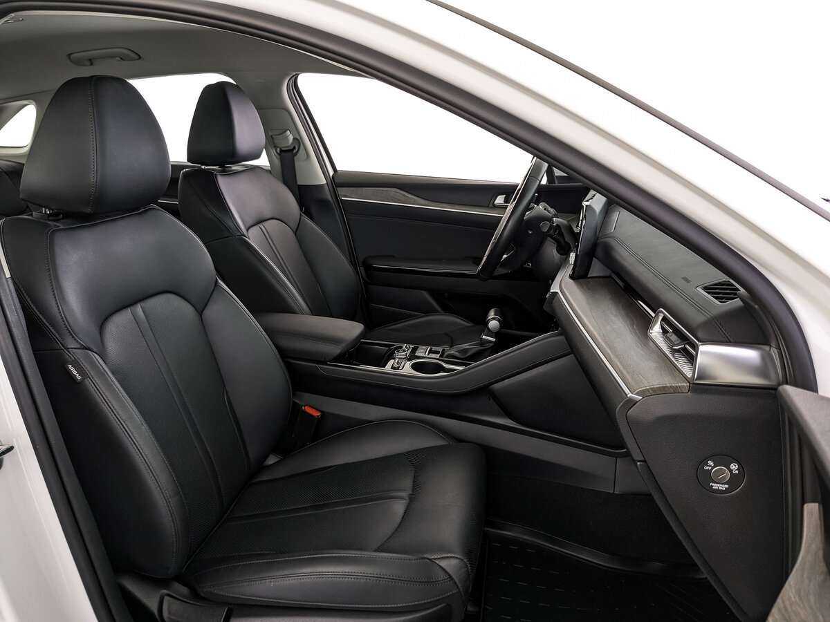 Kia K5 2021 года с пробегом. Фото: #21