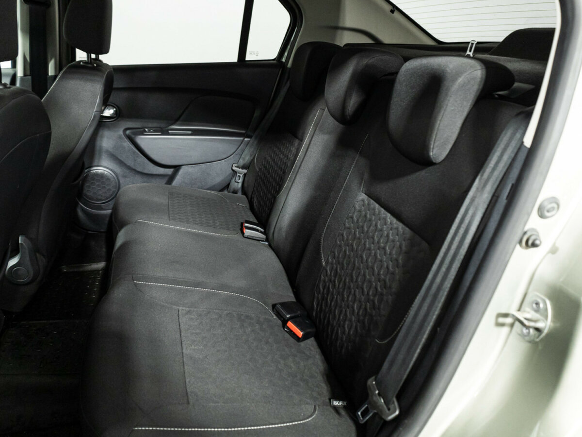 Renault Logan 2014 года с пробегом. Фото: #9