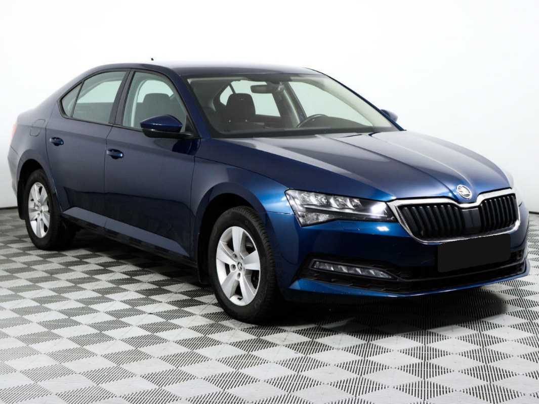 Skoda Superb 2020 года с пробегом. Фото: #2