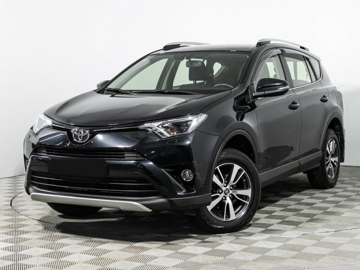 Toyota RAV4 2016 года с пробегом. Посмотреть фото