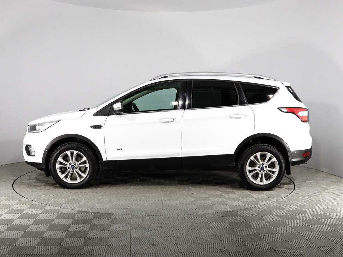 Ford Kuga 2017 года с пробегом. Фото: #3