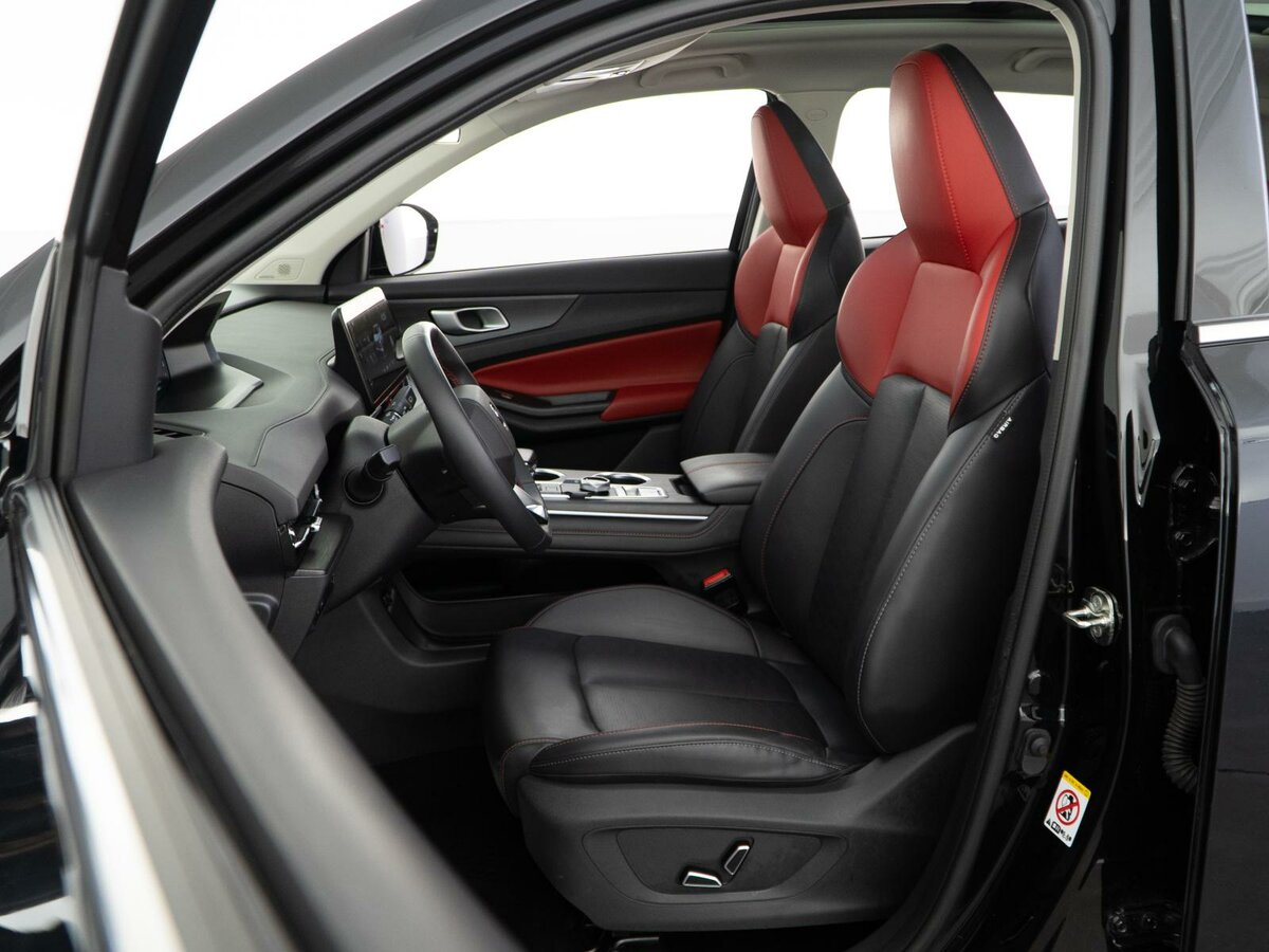 Changan UNI-S (CS55 Plus) 2024 года с пробегом. Фото: #8