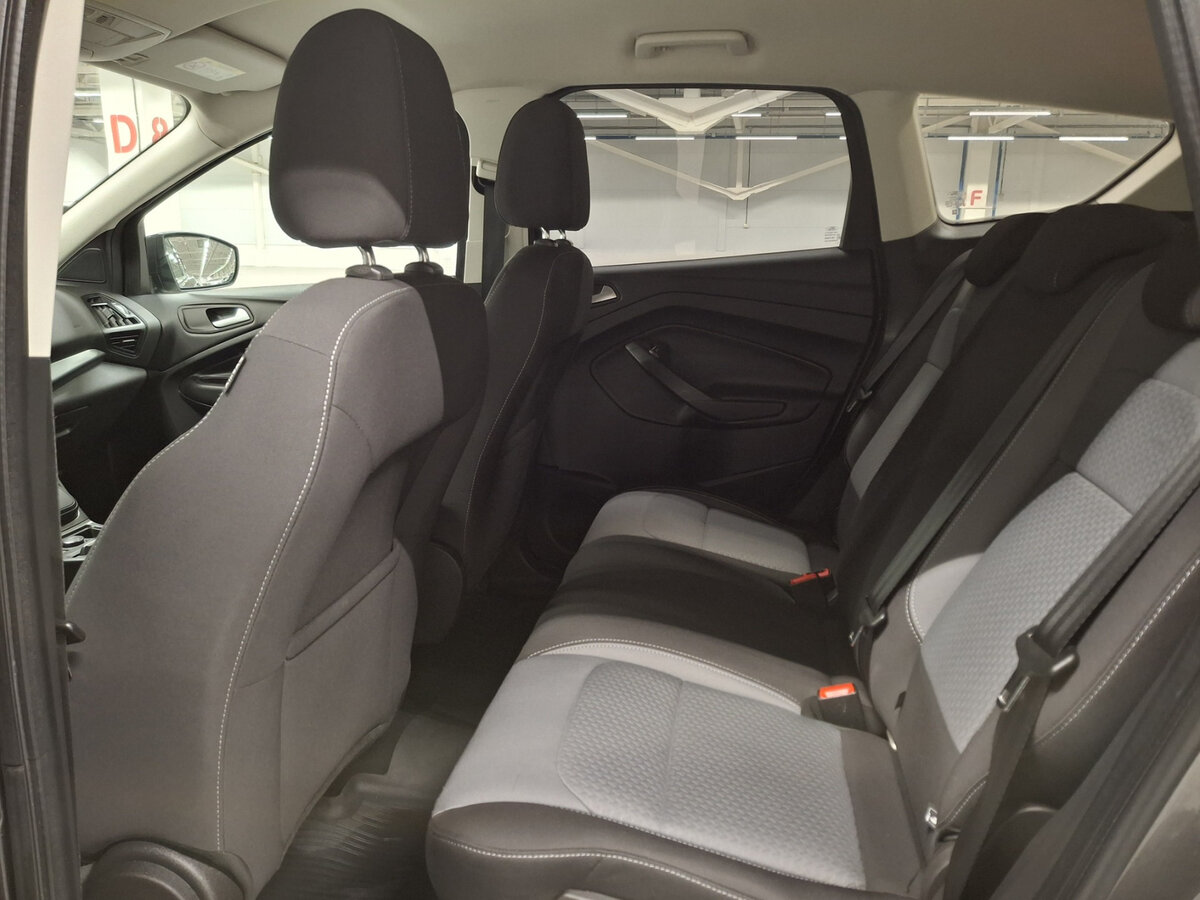 Ford Kuga 2016 года с пробегом. Фото: #11