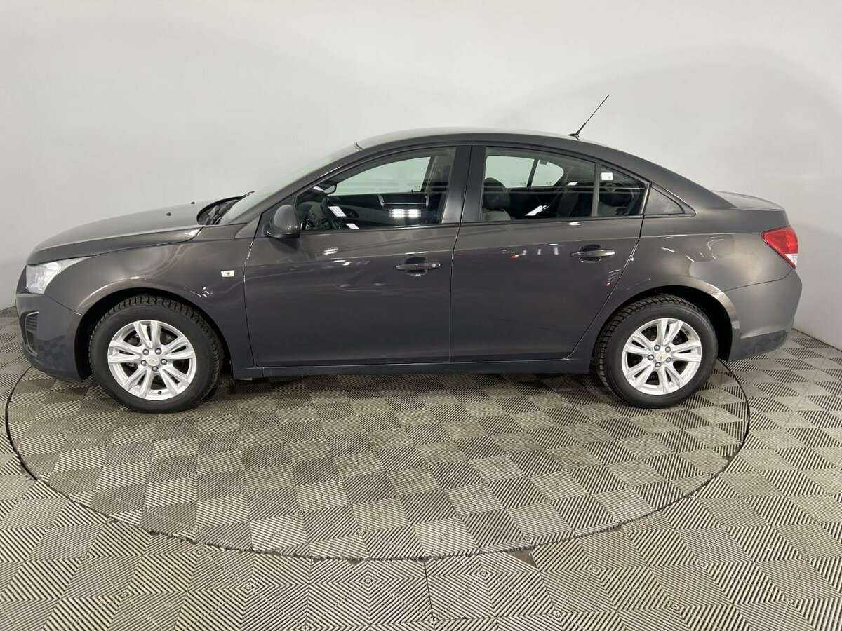 Chevrolet Cruze 2013 года с пробегом. Фото: #4