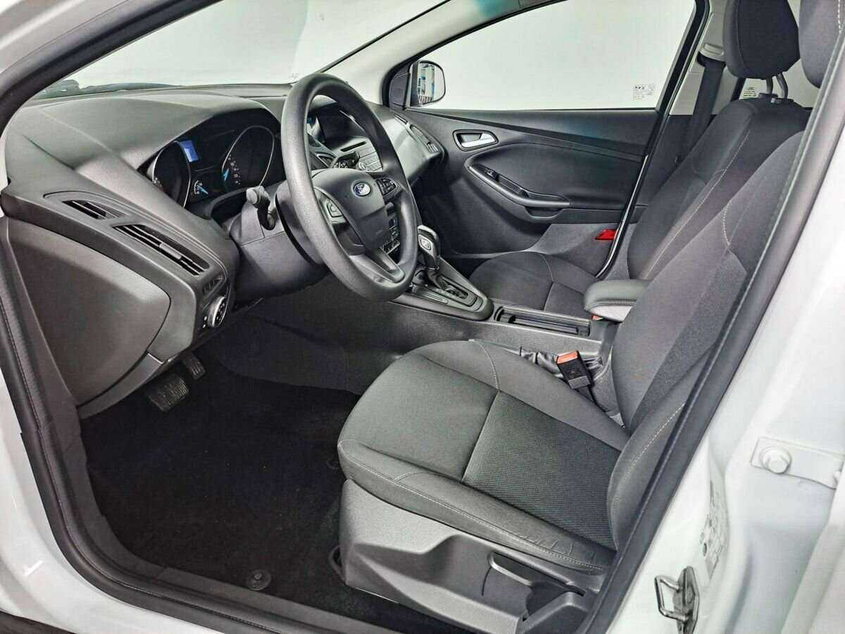 Ford Focus 2015 года с пробегом. Фото: #13