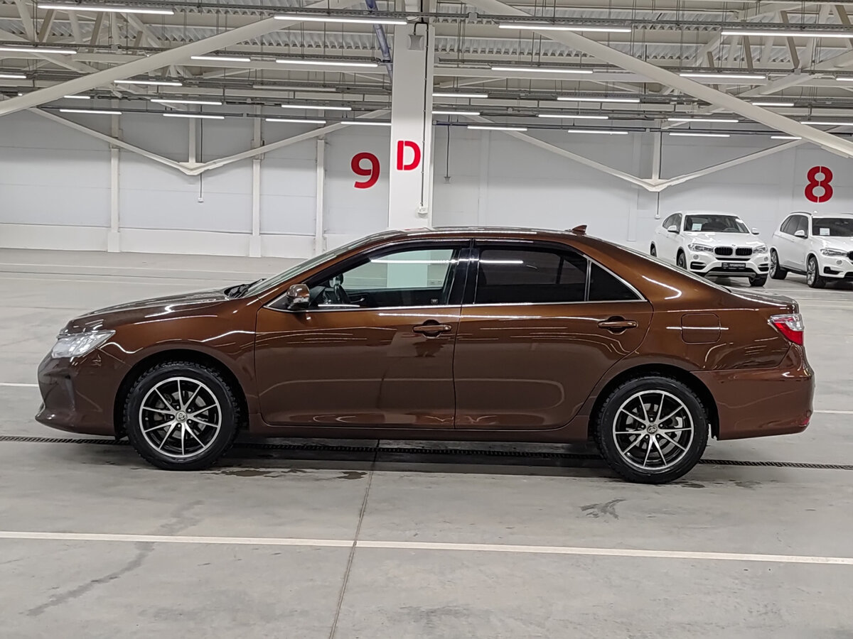 Toyota Camry 2017 года с пробегом. Фото: #7