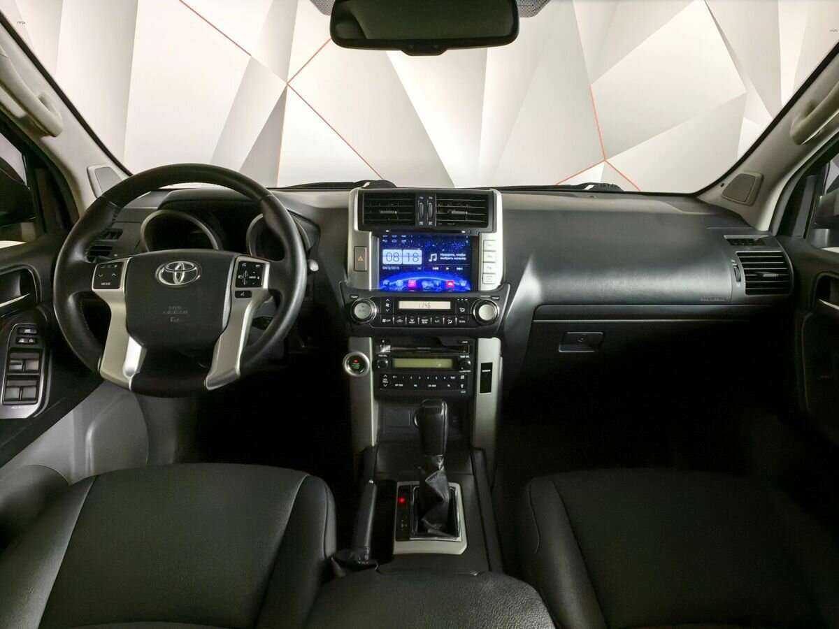 Toyota Land Cruiser Prado 2012 года с пробегом. Фото: #9