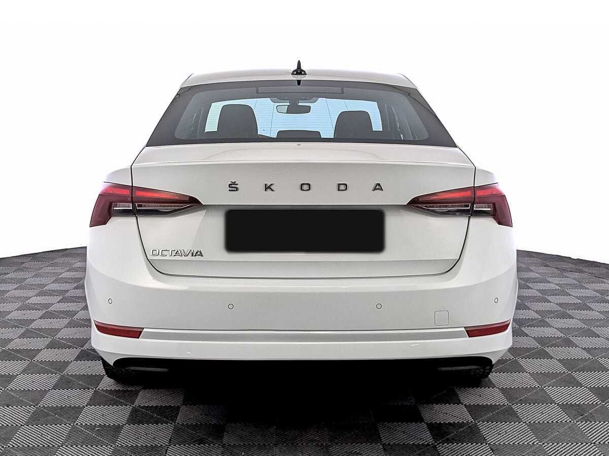 Skoda Octavia 2021 года с пробегом. Фото: #5