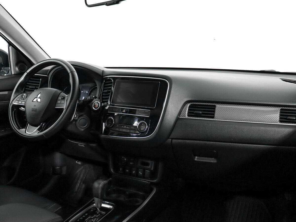 Mitsubishi Outlander 2019 года с пробегом. Фото: #9
