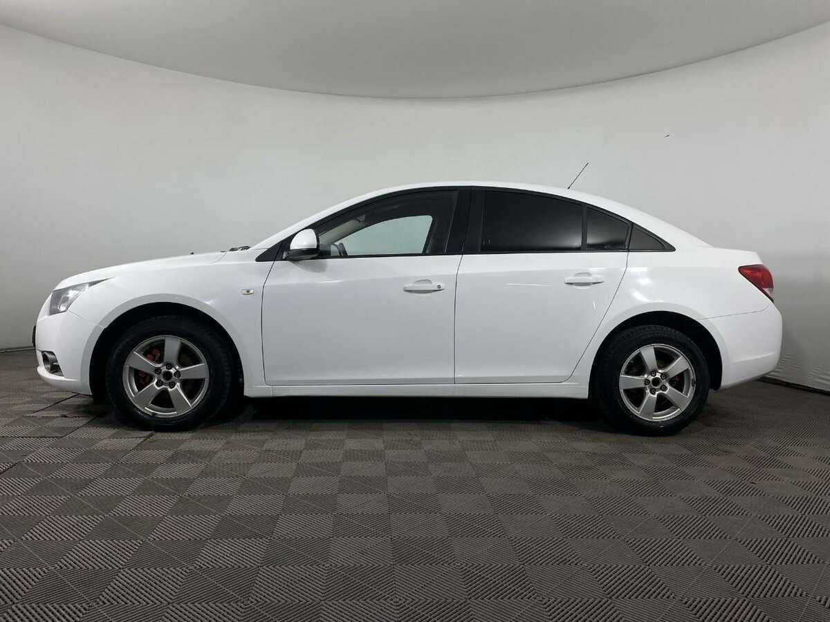 Chevrolet Cruze 2012 года с пробегом. Фото: #3