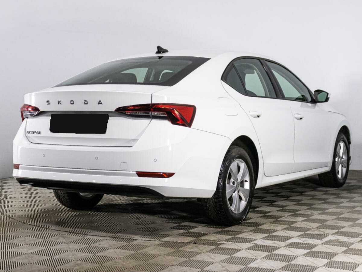 Skoda Octavia 2021 года с пробегом. Фото: #4