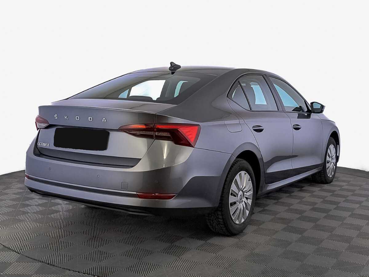 Skoda Octavia 2021 года с пробегом. Фото: #4