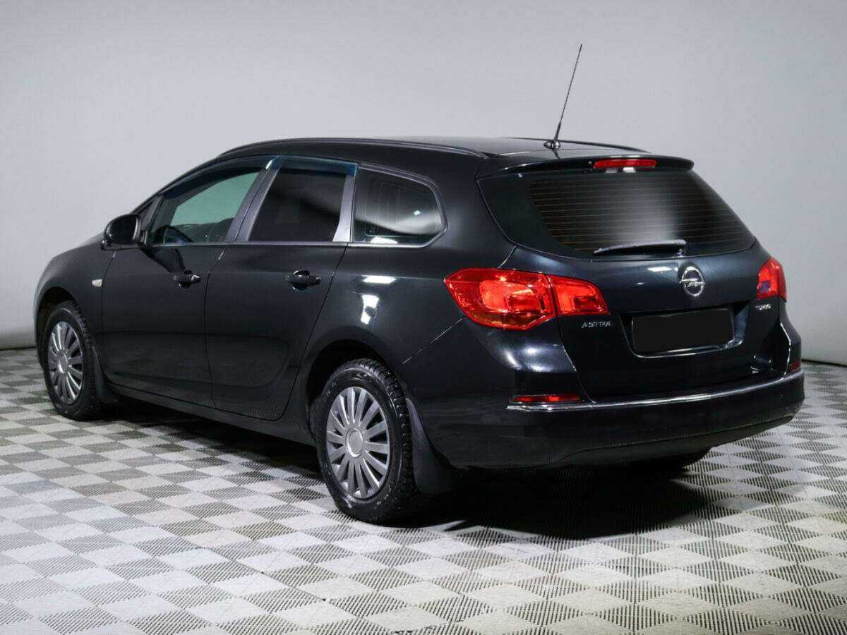 Opel Astra 2014 года с пробегом. Фото: #6