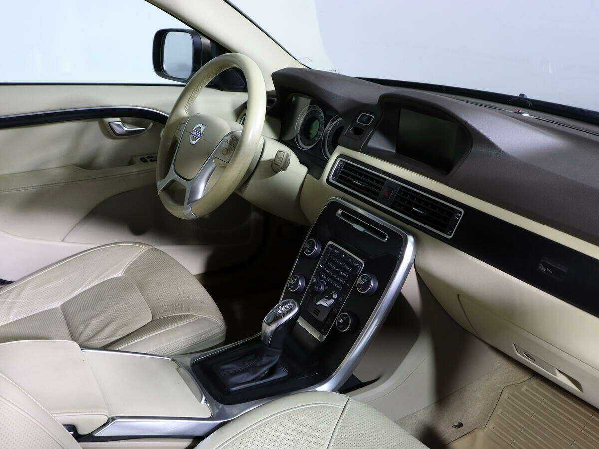 Volvo XC70 2012 года с пробегом. Фото: #5