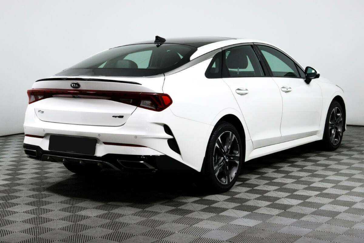 Kia K5 2020 года с пробегом. Фото: #4