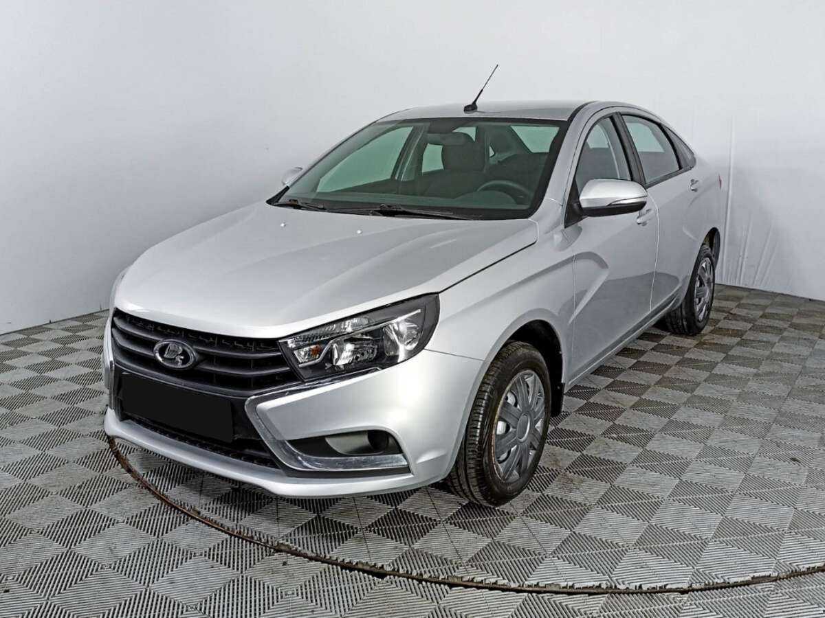 Lada (ВАЗ) Vesta 2015 года с пробегом. Посмотреть фото