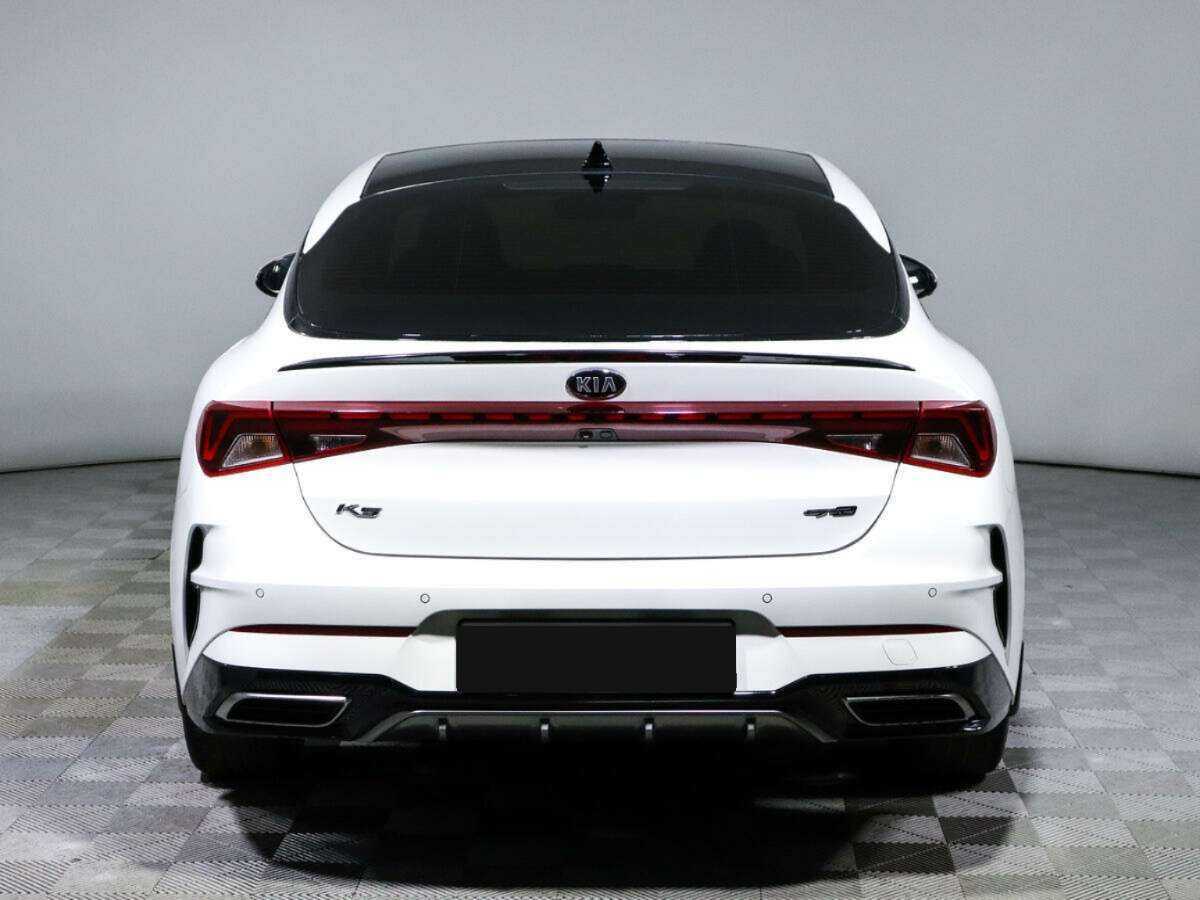 Kia K5 2021 года с пробегом. Фото: #4