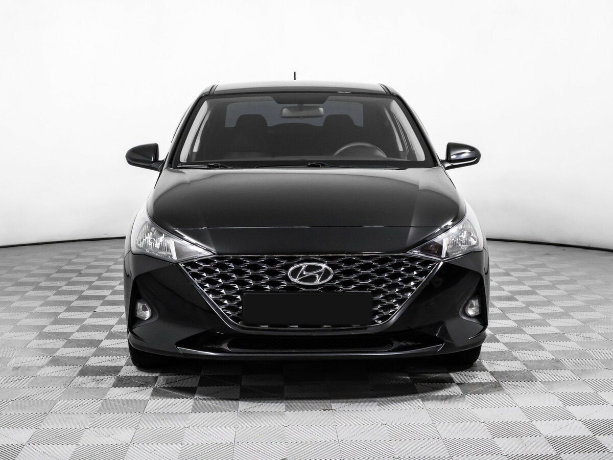 Hyundai Solaris 2021 года с пробегом. Фото: #1