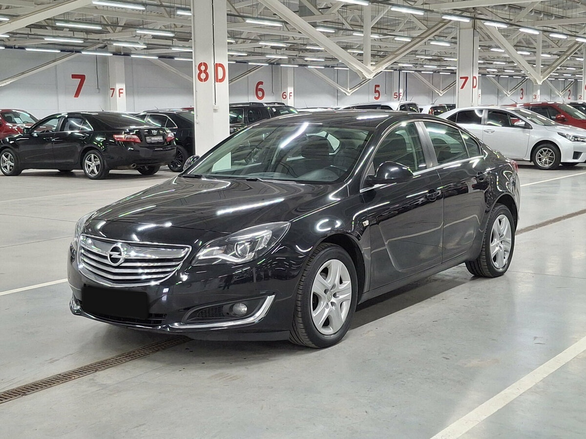 Opel Insignia 2013 года с пробегом. Посмотреть фото