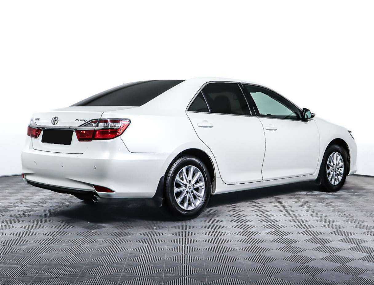 Toyota Camry 2014 года с пробегом. Фото: #4