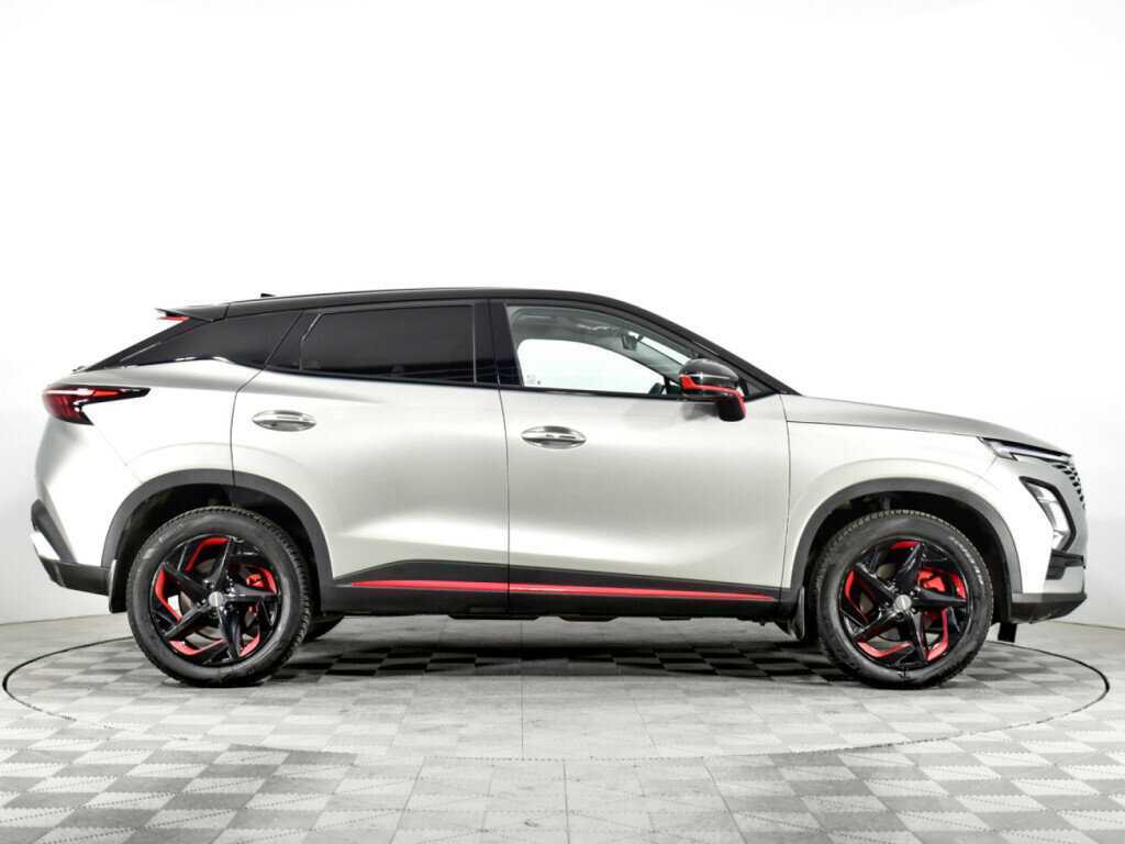 OMODA C5 2023 года с пробегом. Фото: #3