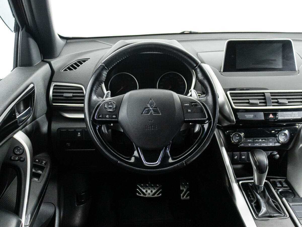 Mitsubishi Eclipse Cross 2019 года с пробегом. Фото: #17