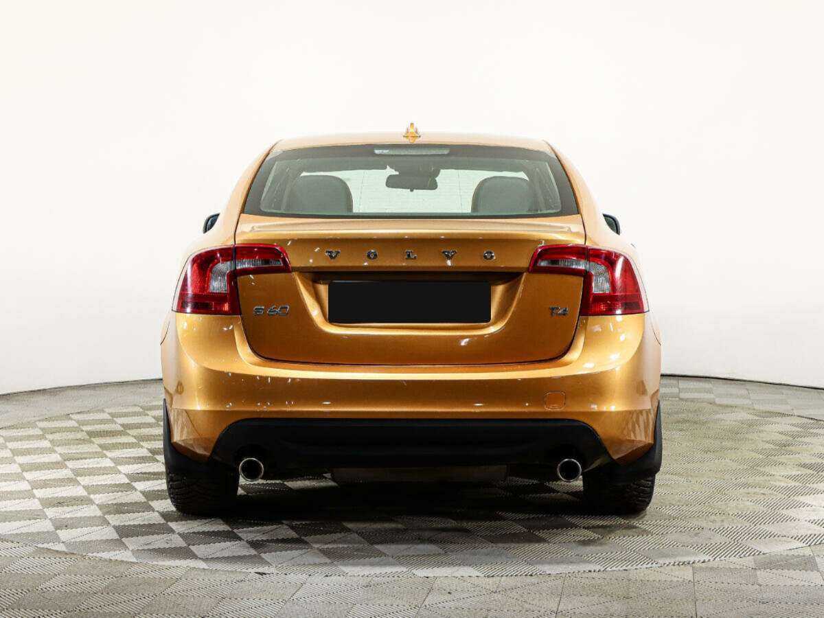 Volvo S60 2012 года с пробегом. Фото: #5