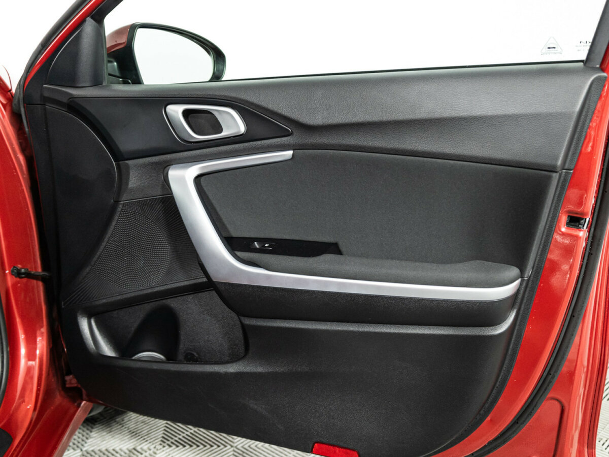 Kia Ceed 2022 года с пробегом. Фото: #25