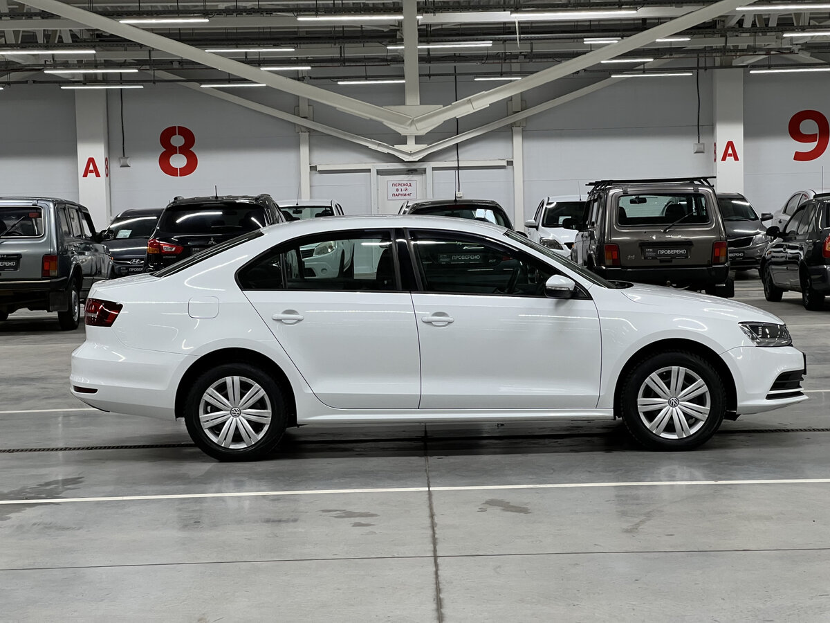 Volkswagen Jetta 2016 года с пробегом. Фото: #3