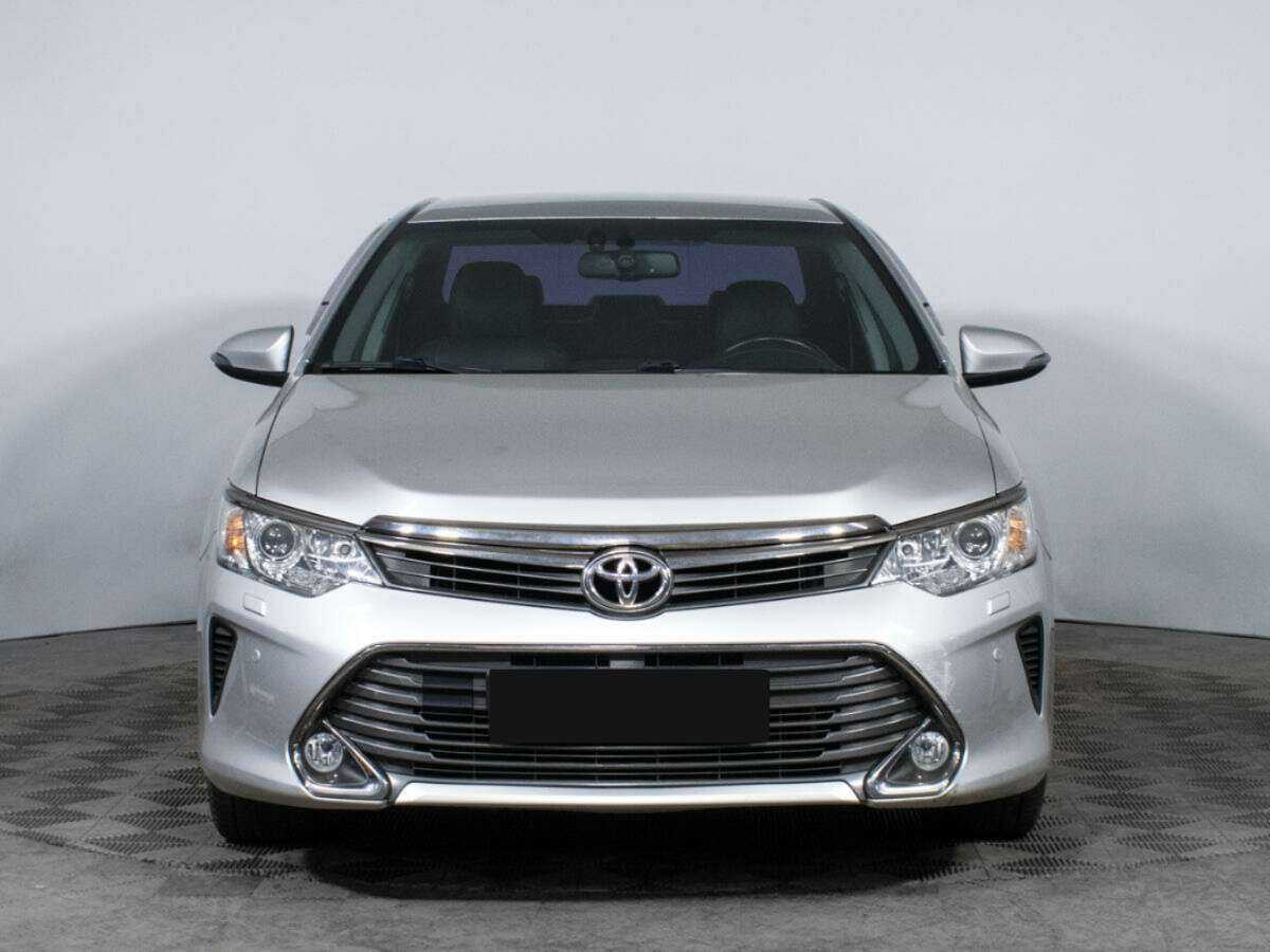 Toyota Camry 2015 года с пробегом. Фото: #1