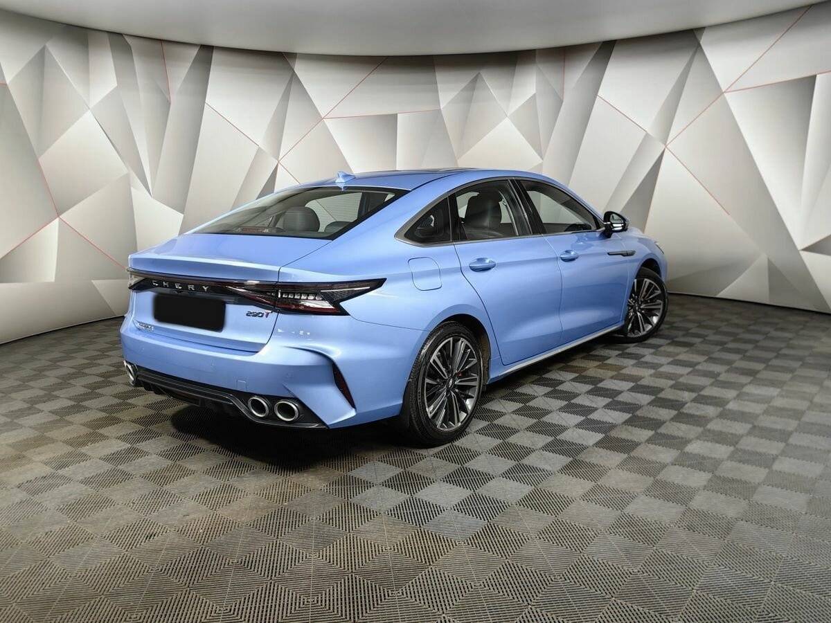 Chery Arrizo 8 2023 года с пробегом. Фото: #1