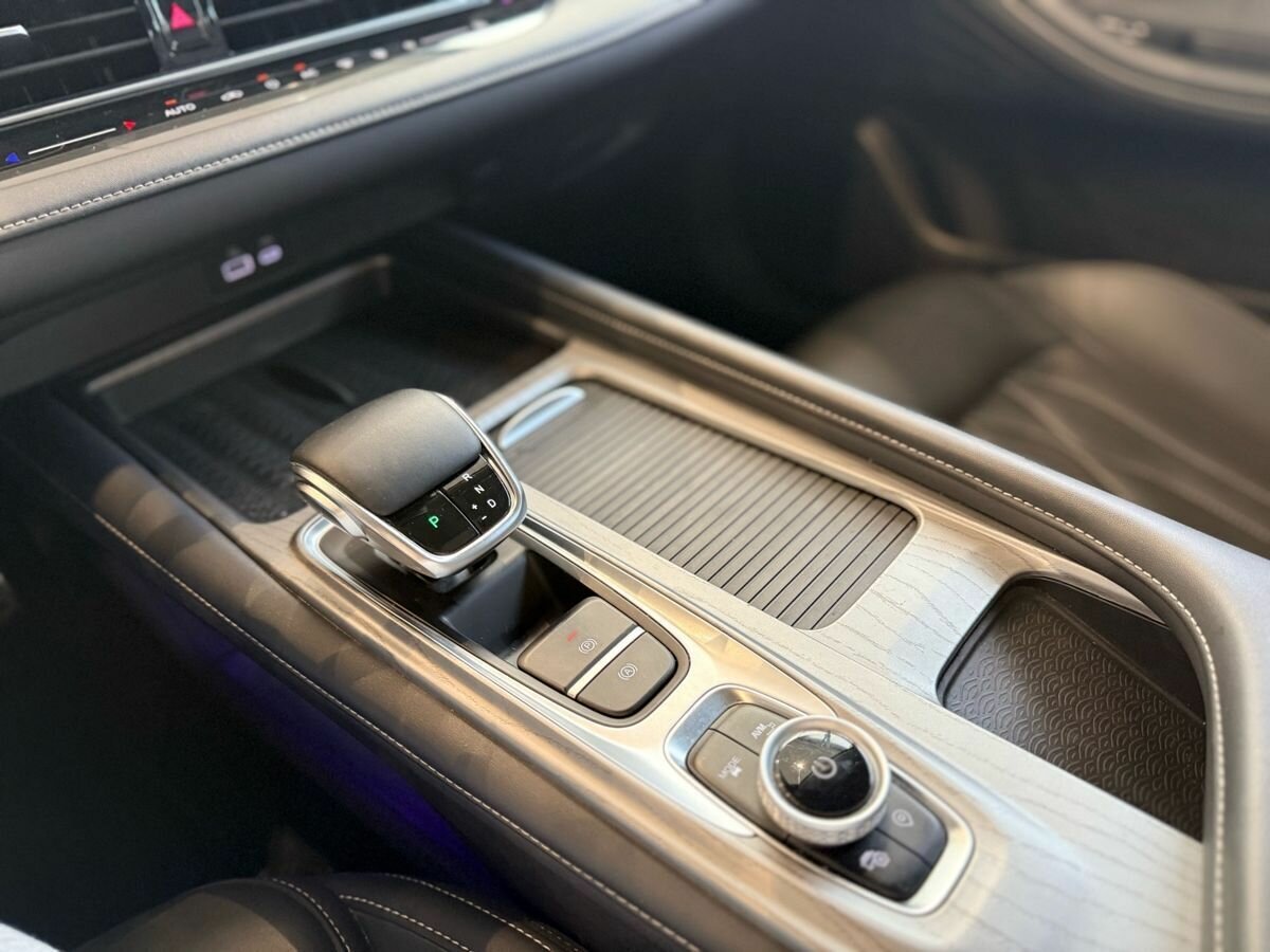 Chery Arrizo 8 2023 года с пробегом. Фото: #36