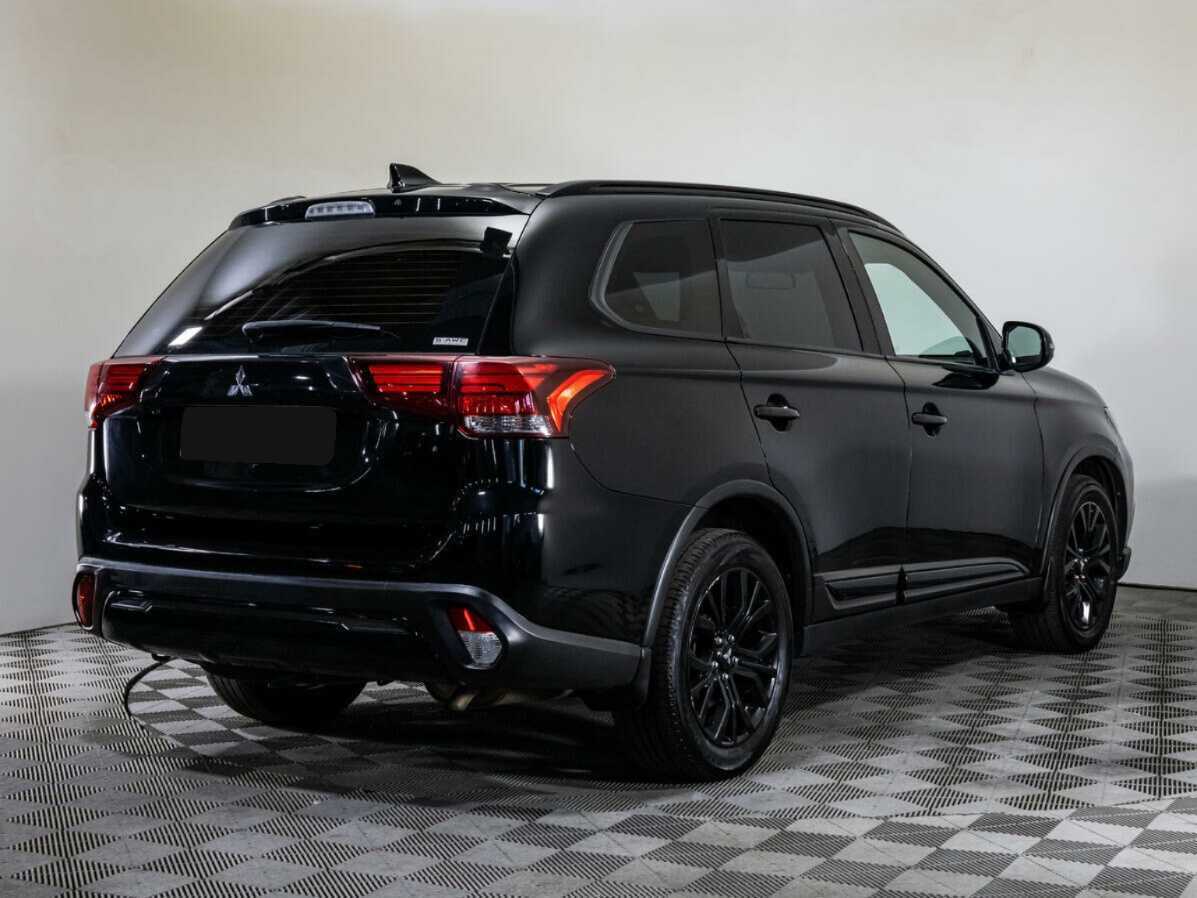 Mitsubishi Outlander 2021 года с пробегом. Фото: #3