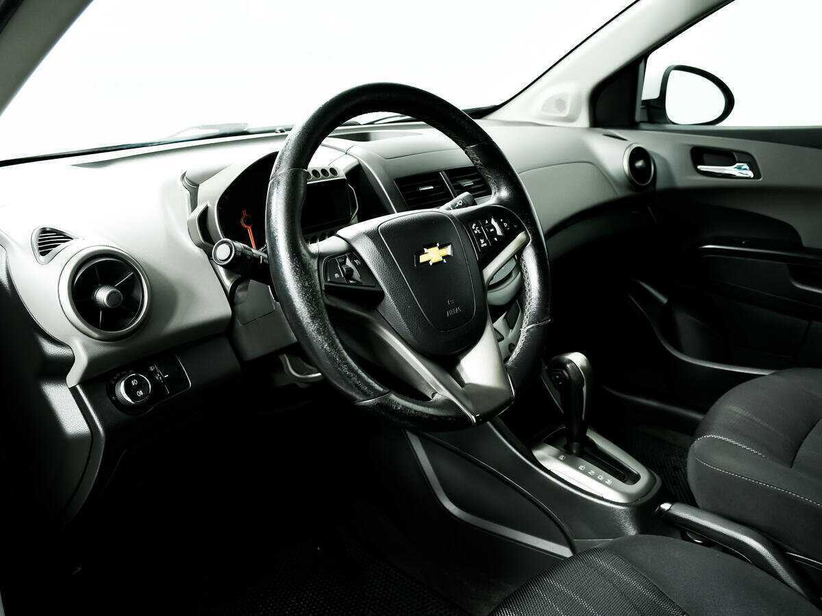 Chevrolet Aveo 2014 года с пробегом. Фото: #12