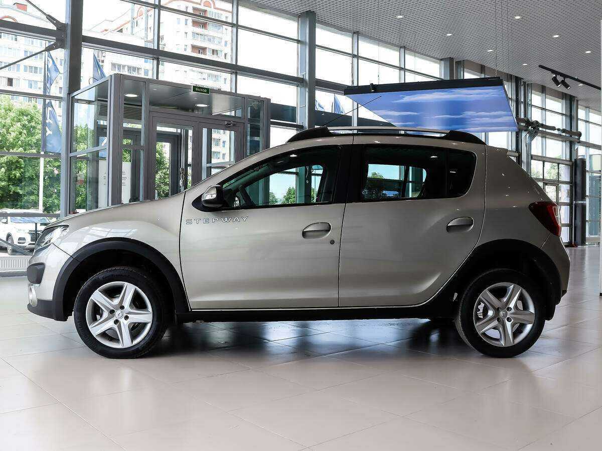 Renault Sandero 2017 года с пробегом. Фото: #3